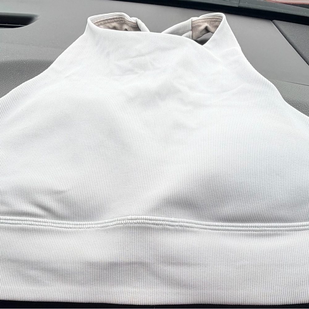 Lululemon Athletica Cream Ribbed Top
 Women's lEnergy Bra High Neck Long Line
